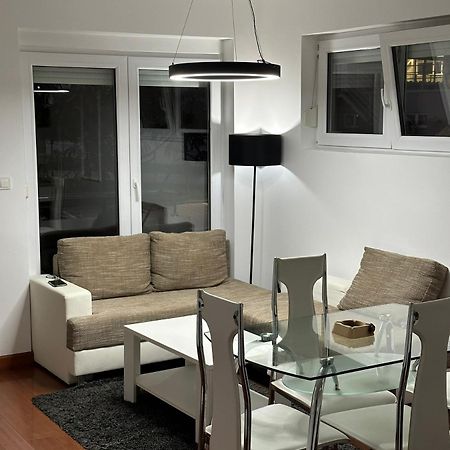 Apartman Aurora Veliko Gradiste Luaran gambar