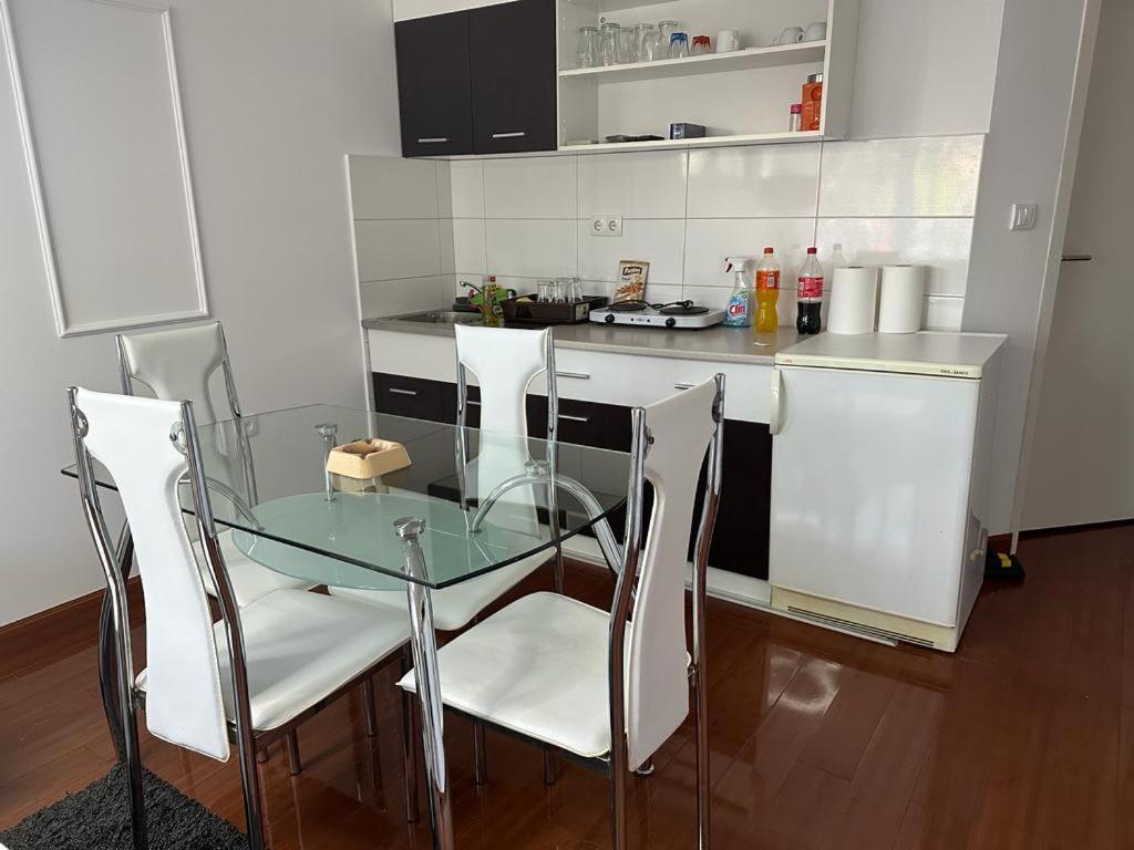 Apartman Aurora Veliko Gradiste Luaran gambar